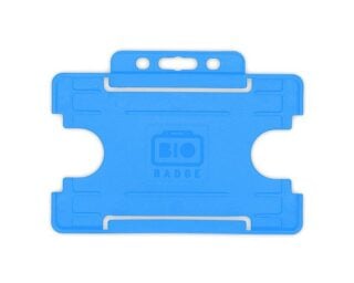 Korthållare för
  passerkort / ID-kort – Eko BioBadge CR80 Liggande, Enkelsidig, Ljusblå
  (100-pack)
